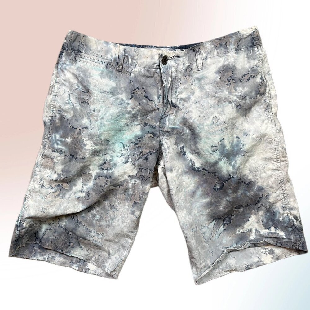 Paperbacks Mens Size 34 Tie Dyed Ink 100% Cotton Flat Front Shorts
